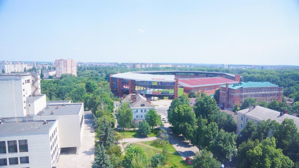 Apartment Theatre Schepkina Soemy Buitenkant foto