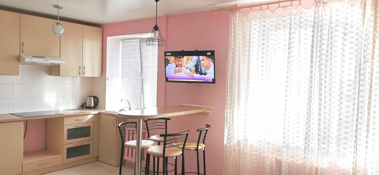 Apartment Theatre Schepkina Soemy Buitenkant foto